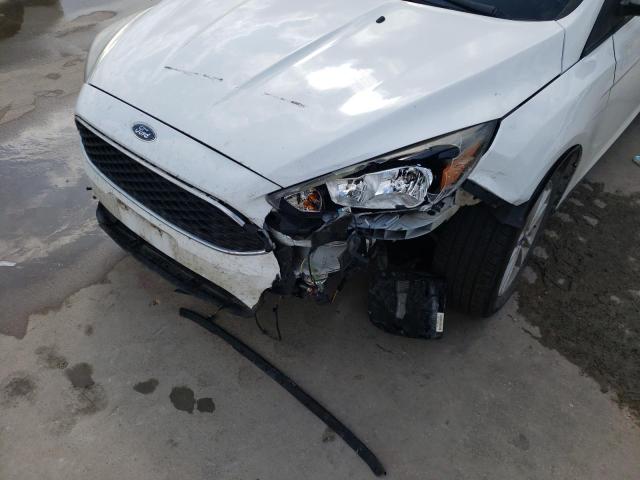Photo 9 from auction – 2016 FORD FOCUS SE with VIN 1FADP3K29GL231409
