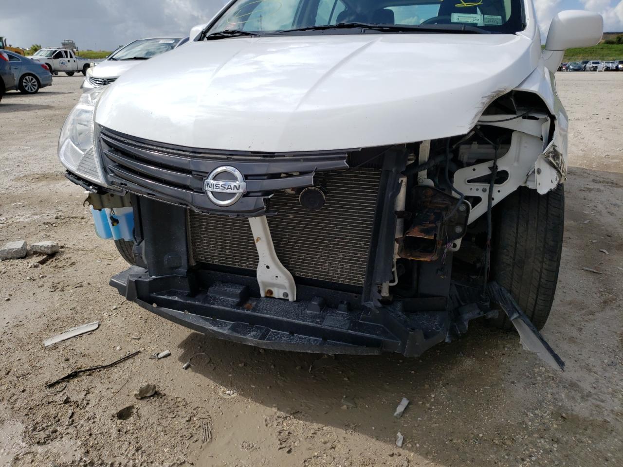 Photo 9 from auction – 2012 NISSAN VERSA S with VIN 3N1BC1CP1CK204255