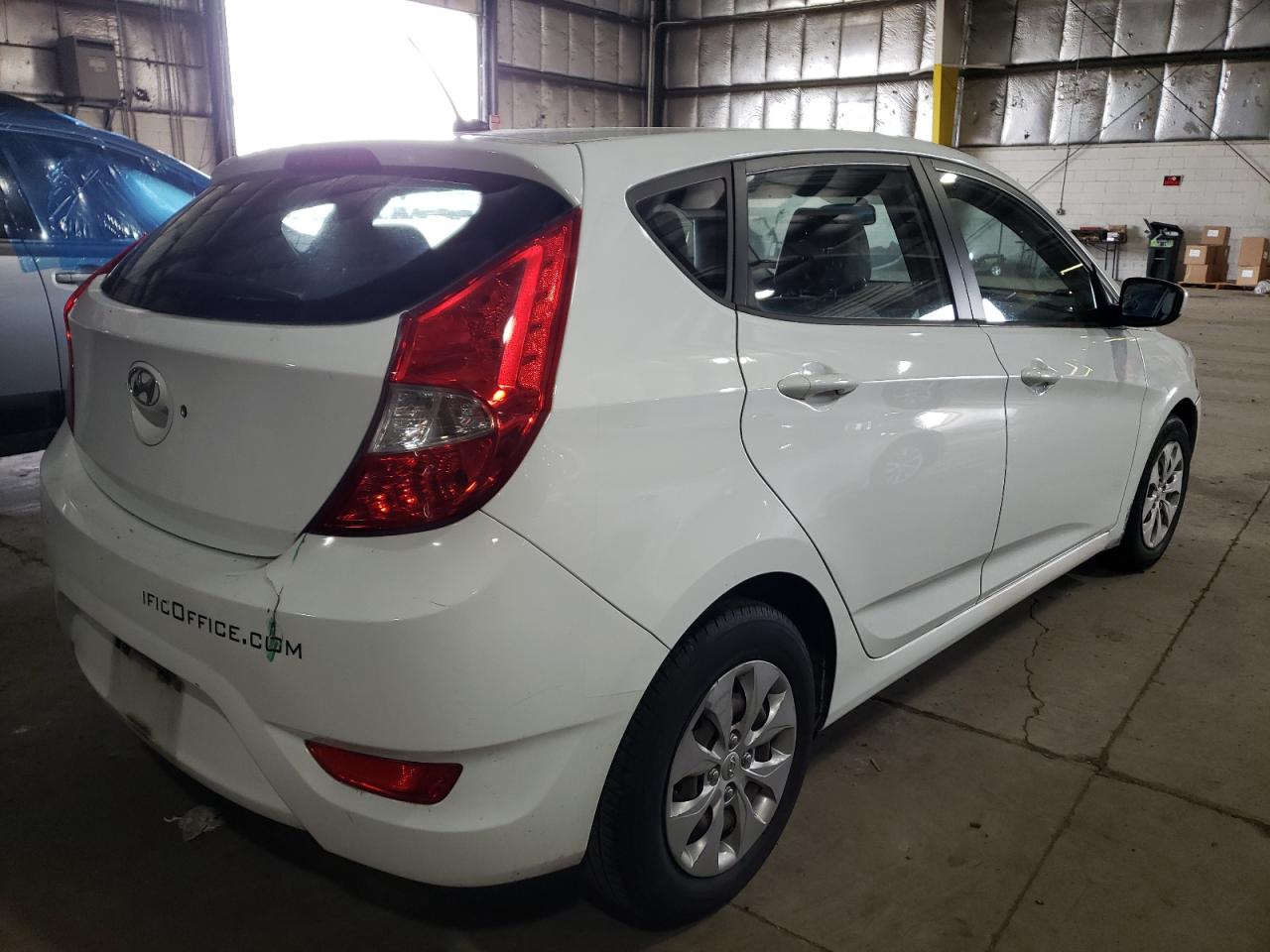 Photo 4 from auction – 2016 HYUNDAI ACCENT SE with VIN KMHCT5AE3GU266655
