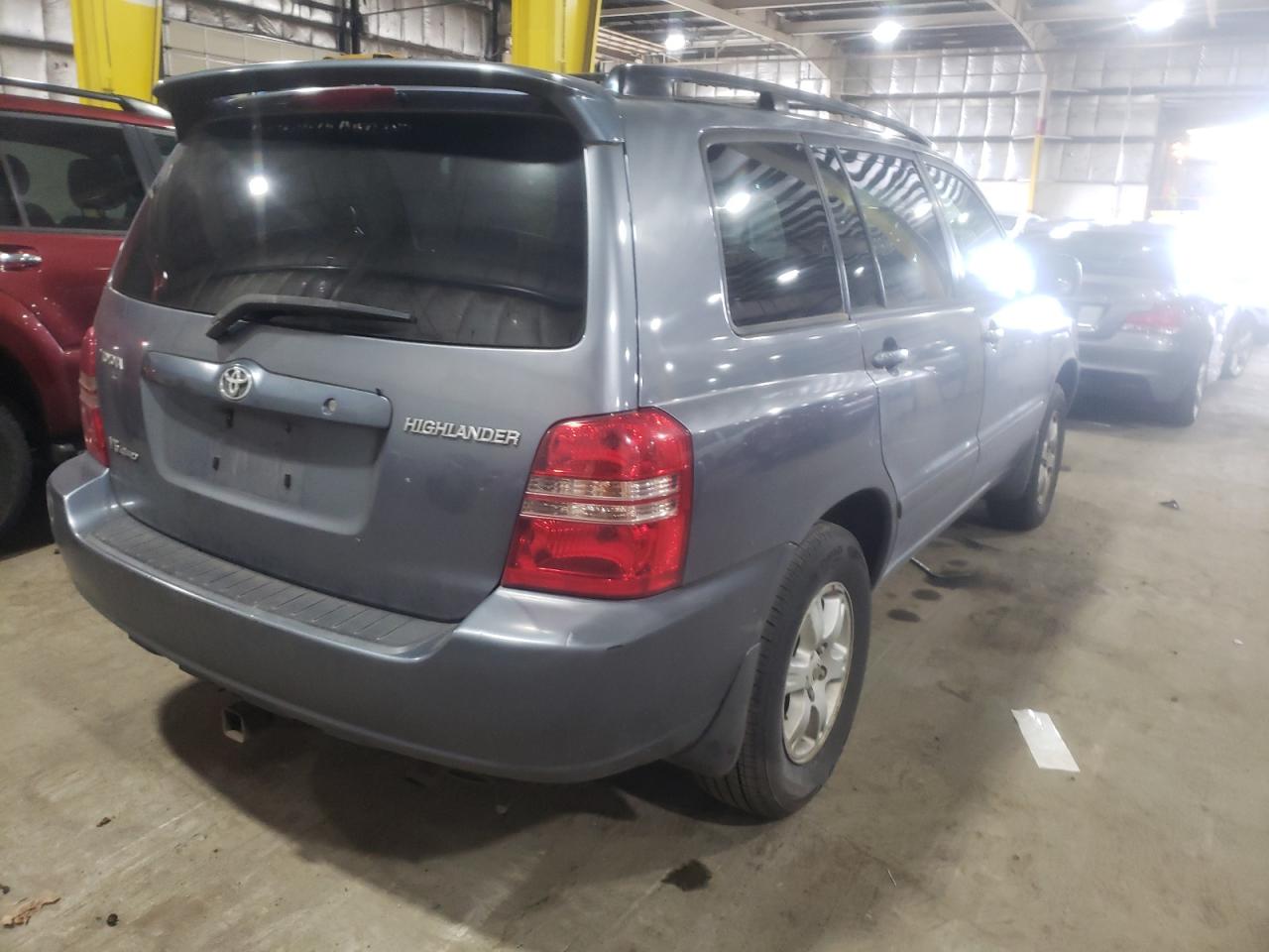 Photo 4 from auction – 2001 TOYOTA HIGHLANDER with VIN JTEHF21A910022337