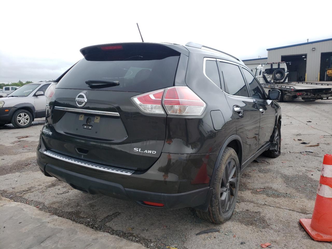 Фото 4 с аукциона – 2016 NISSAN ROGUE S с VIN KNMAT2MVXGP690600