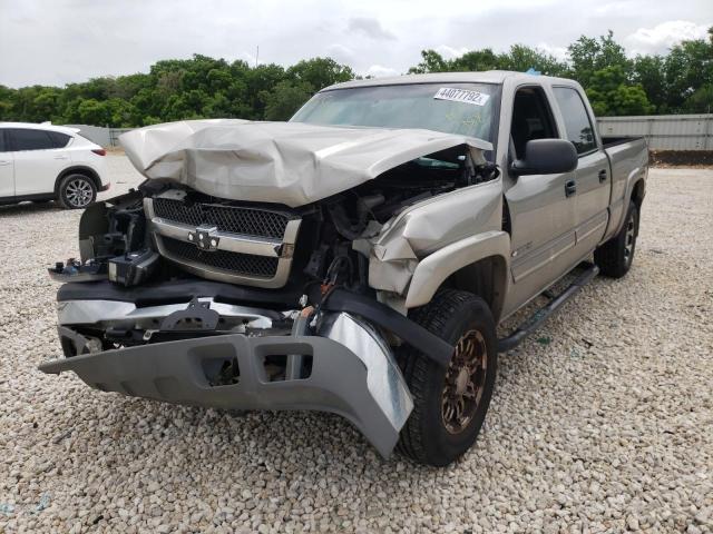 Photo 2 from auction – 2003 CHEVROLET SILVERADO with VIN 1GCGC13U73F161988