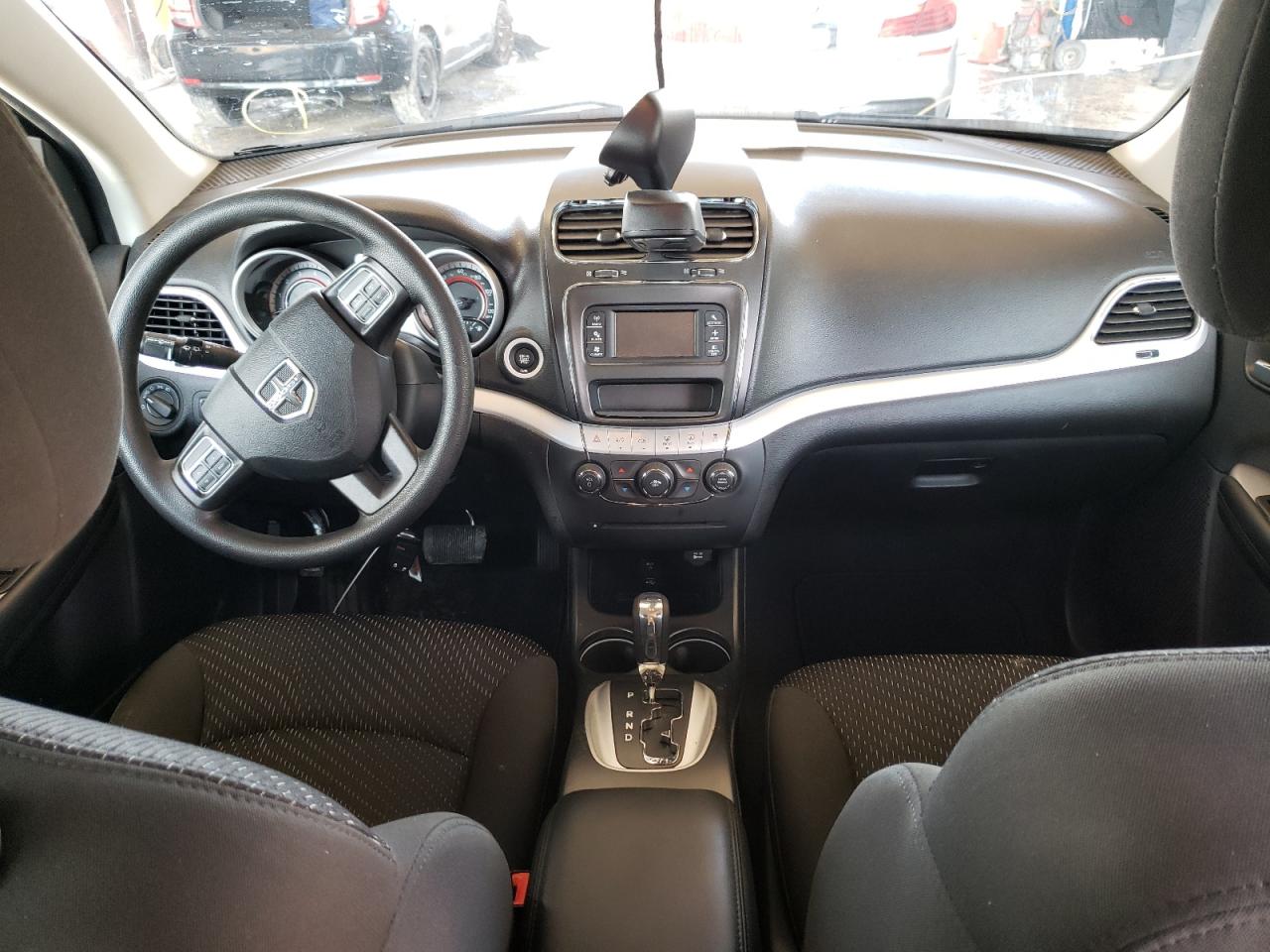 Photo 18 from auction – 2018 DODGE JOURNEY SE with VIN 3C4PDCABXJT506671