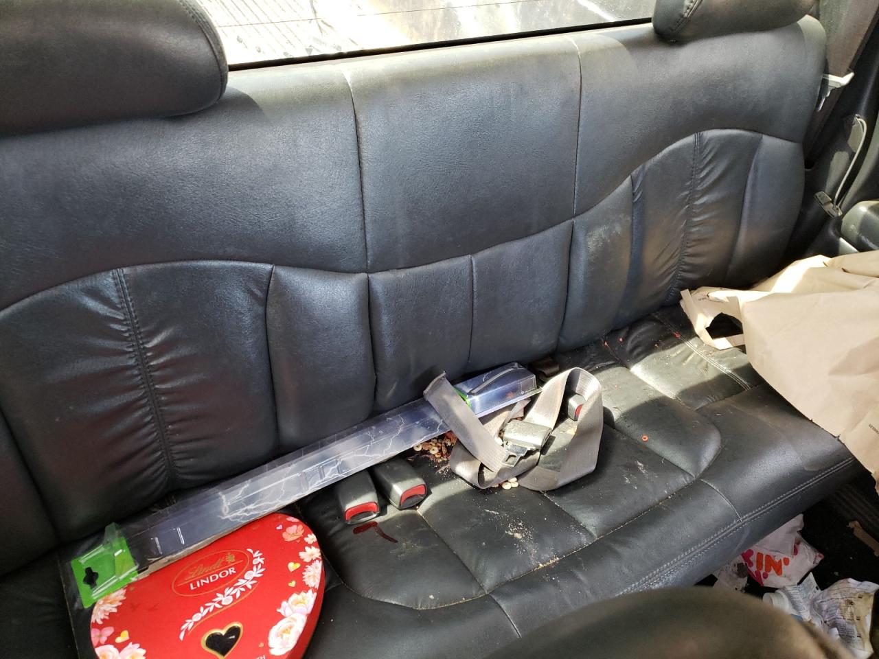Photo 6 from auction – 2000 CHEVROLET SILVERADO with VIN 1GCEK19T2YE399589