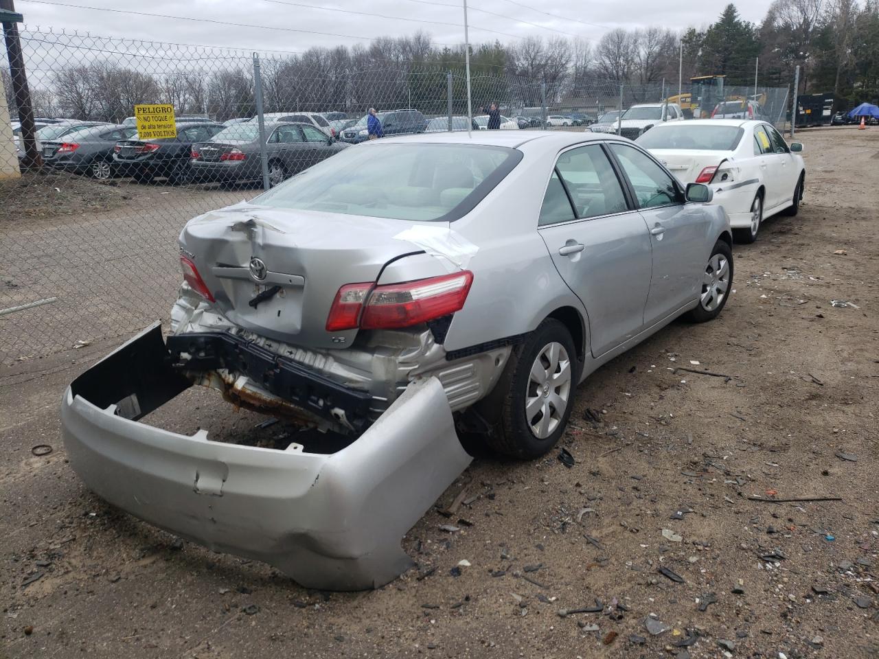 Photo 4 from auction – 2007 TOYOTA CAMRY CE with VIN 4T1BE46K67U061006