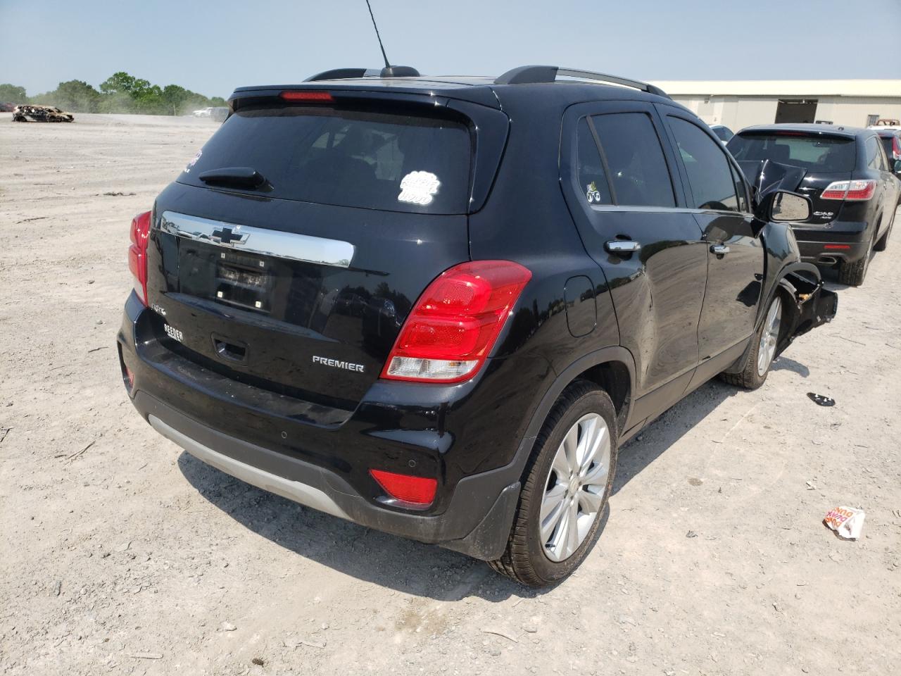 Photo 4 from auction – 2020 CHEVROLET TRAX PREMI with VIN 3GNCJMSB7LL290784