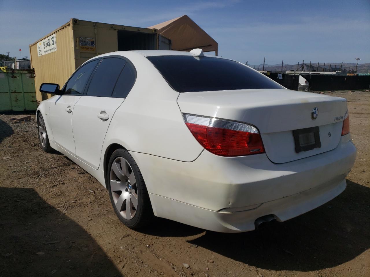 Photo 3 from auction – 2007 BMW 530 I with VIN WBANE73547CM55365