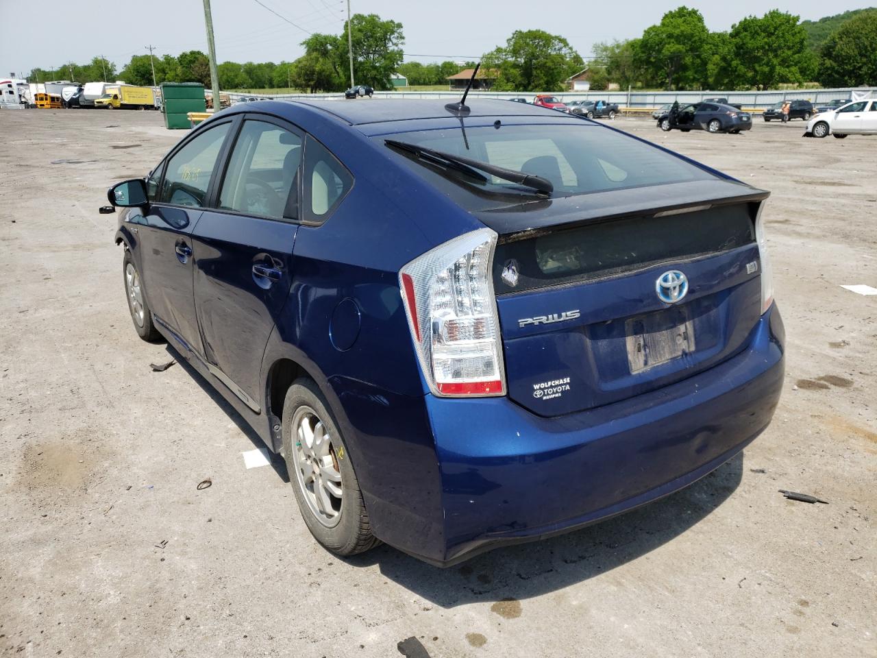 Photo 3 from auction – 2011 TOYOTA PRIUS with VIN JTDKN3DUXB0295197