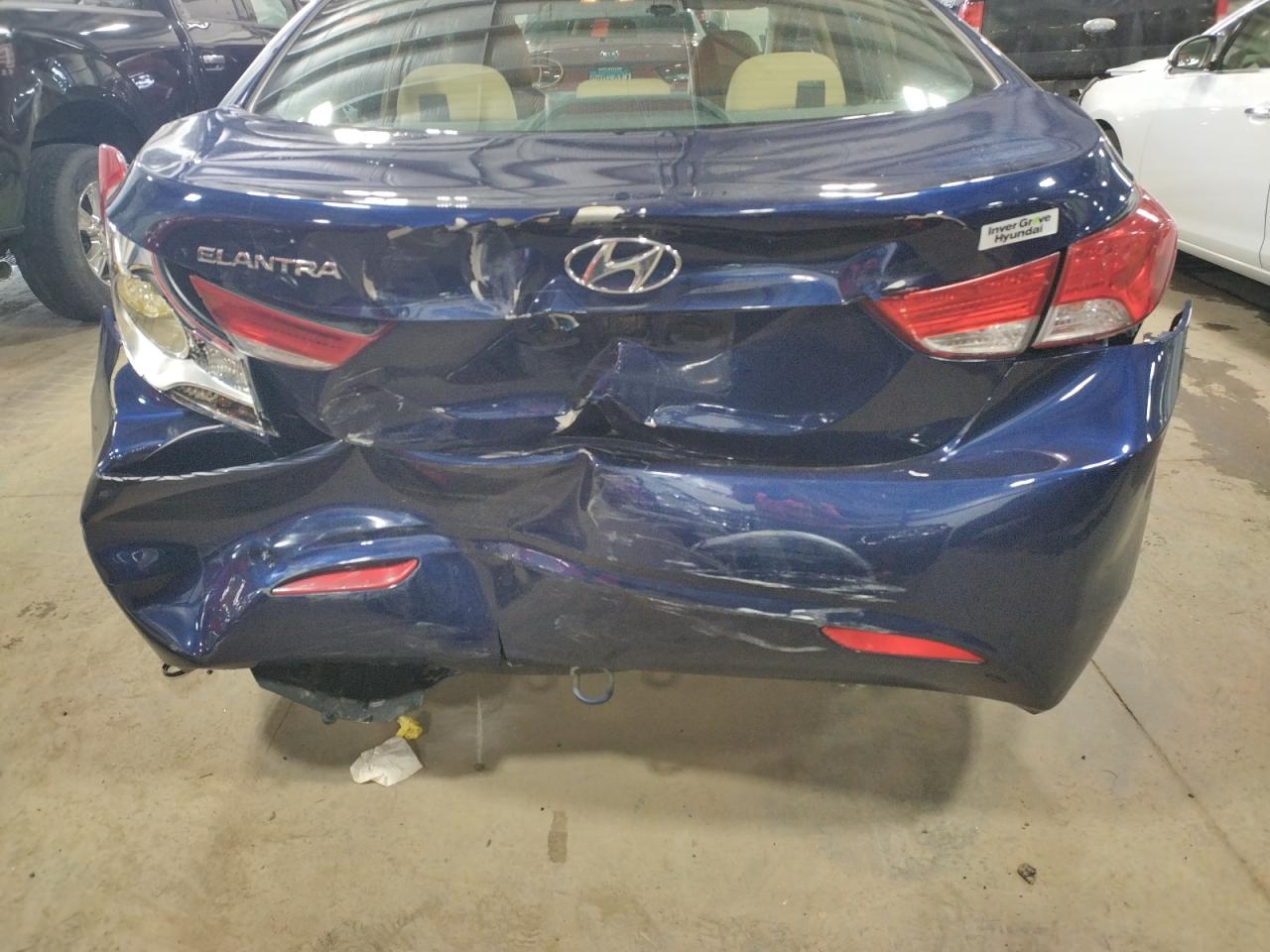 Photo 9 from auction – 2013 HYUNDAI ELANTRA with VIN 5NPDH4AE0DH334081
