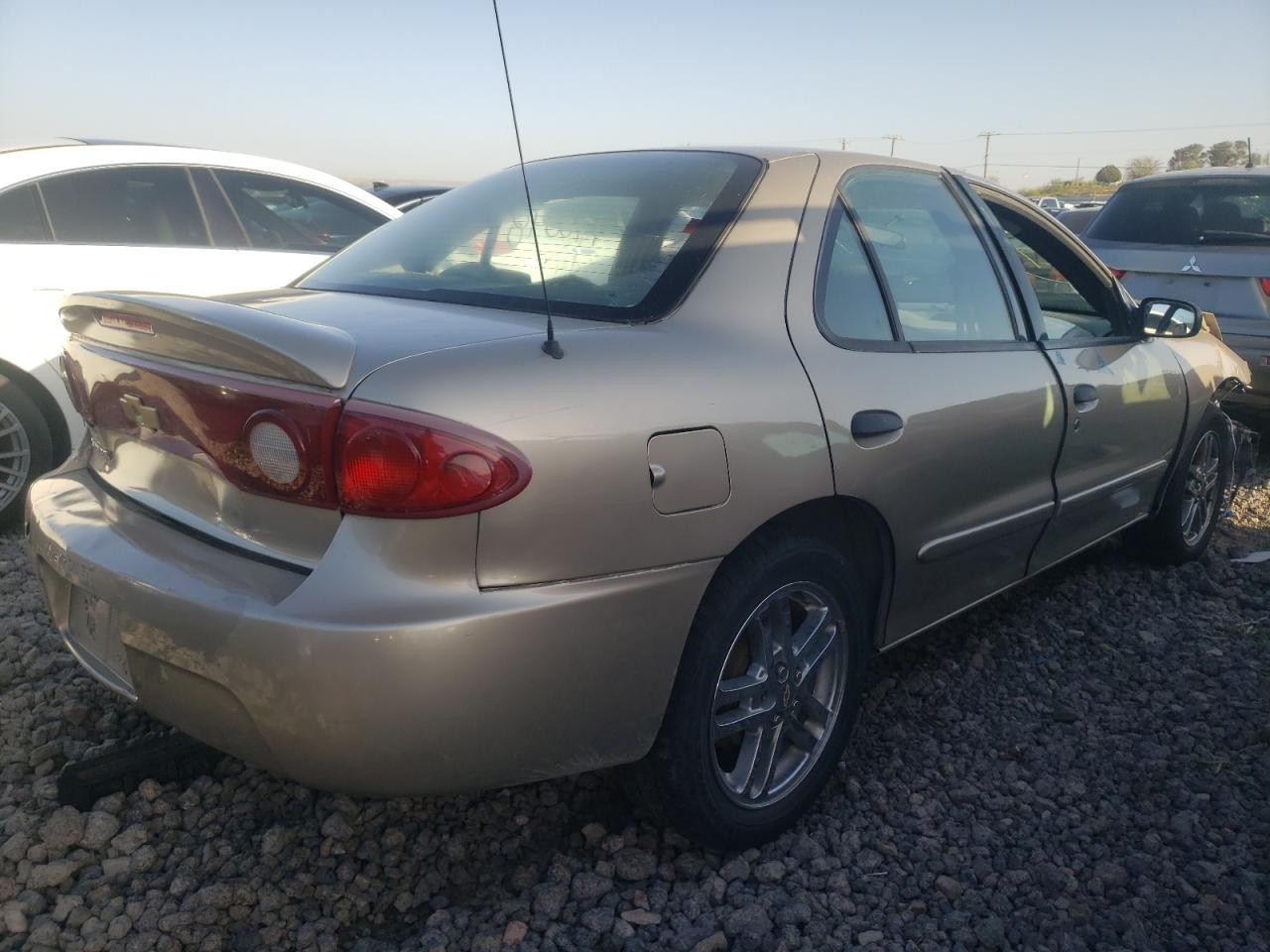 Photo 4 from auction – 2005 CHEVROLET CAVALIER with VIN 1G1JC52F357167647