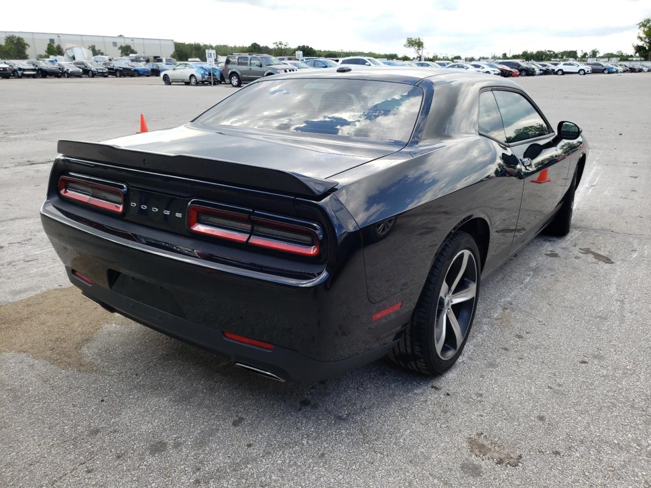 Photo 4 from auction – 2019 DODGE CHALLENGER with VIN 2C3CDZAG6KH620579