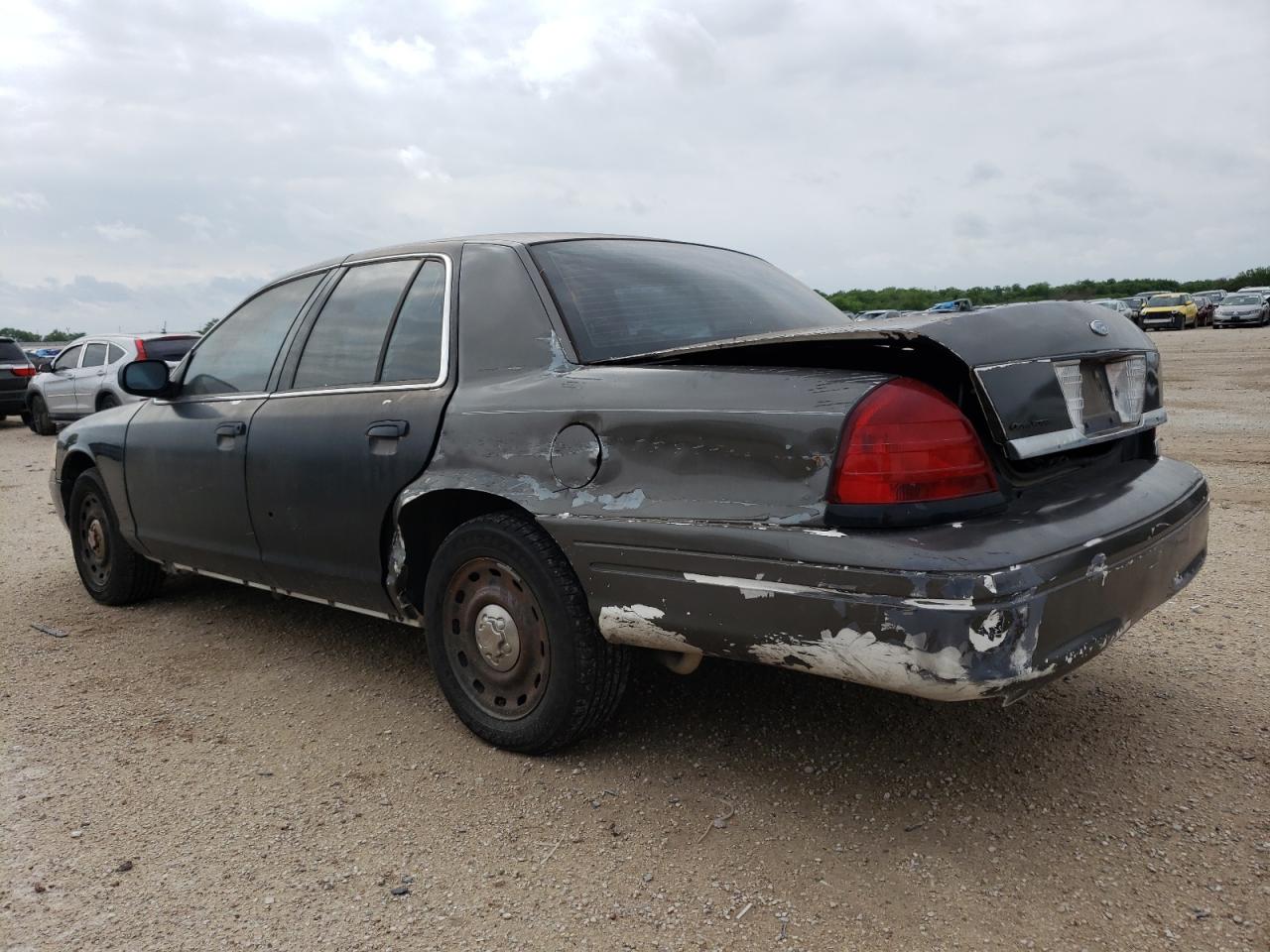 Photo 9 from auction – 2007 FORD CROWN VICT with VIN 2FAHP71WX7X153397