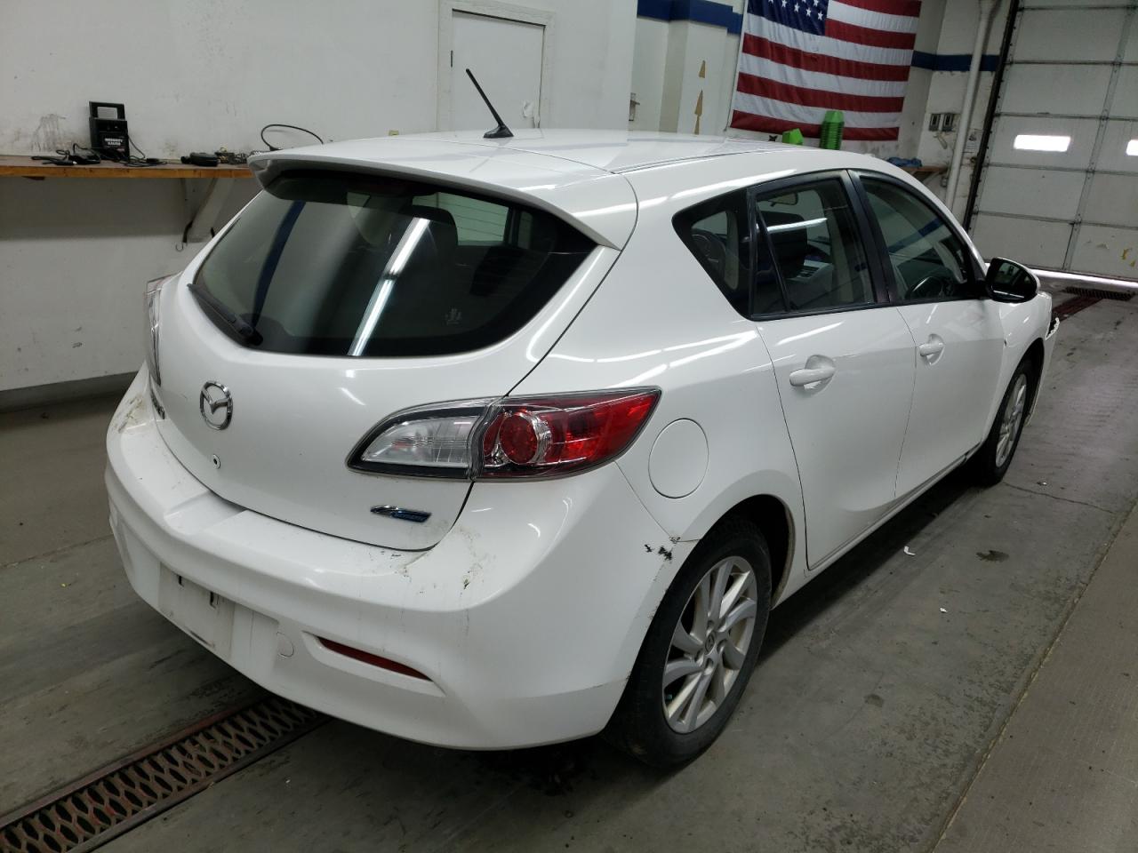 Foto 4 de la subasta – 2012 MAZDA 3 I con VIN JM1BL1L88C1572018