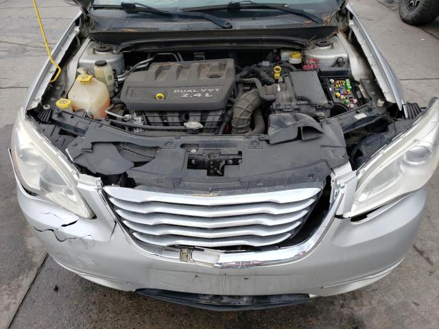Photo 7 from auction – 2011 CHRYSLER 200 LX with VIN 1C3BC4FB7BN535420