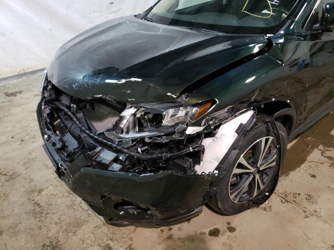 Photo 9 from auction – 2019 NISSAN ROGUE S with VIN 5N1AT2MV2KC824561