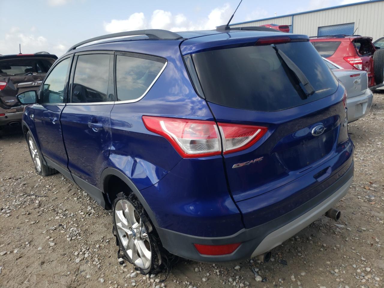 Photo 3 from auction – 2013 FORD ESCAPE SE with VIN 1FMCU0GX0DUB95385