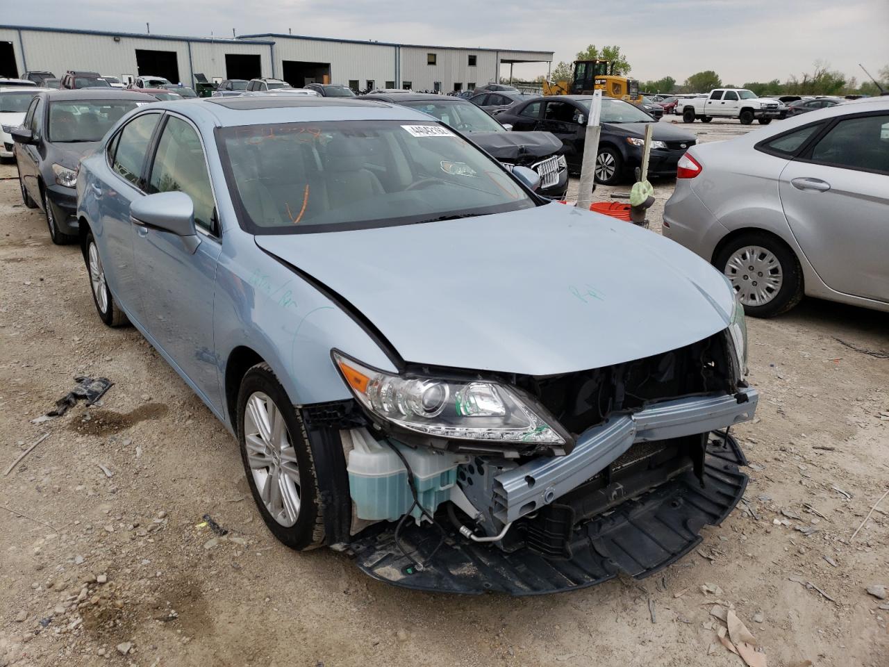 LEXUS ES 350 2014 with VIN JTHBK1GG4E2124228 - Photo from auction