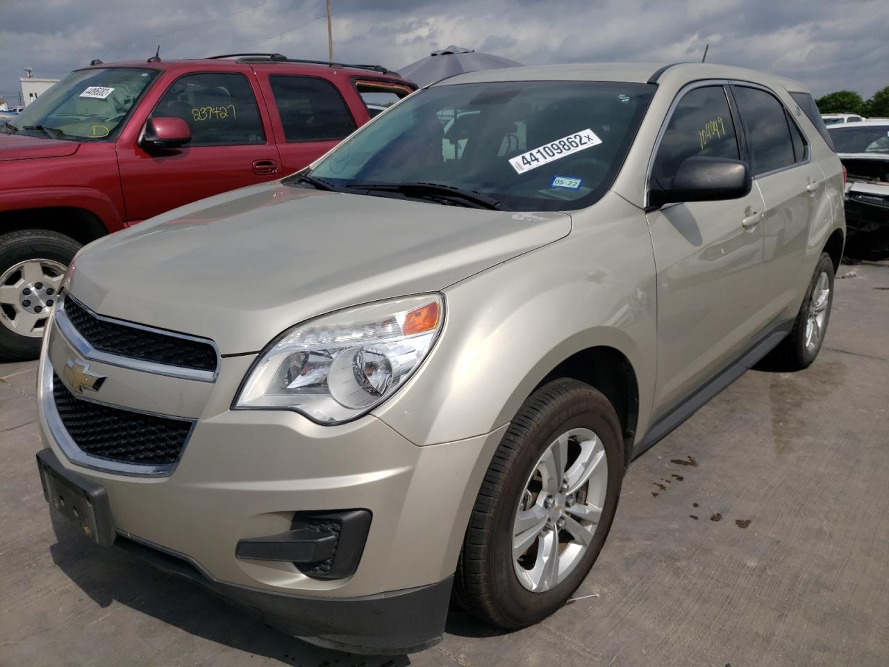 Photo 2 from auction – 2014 CHEVROLET EQUINOX LS with VIN 1GNALAEK8EZ128976