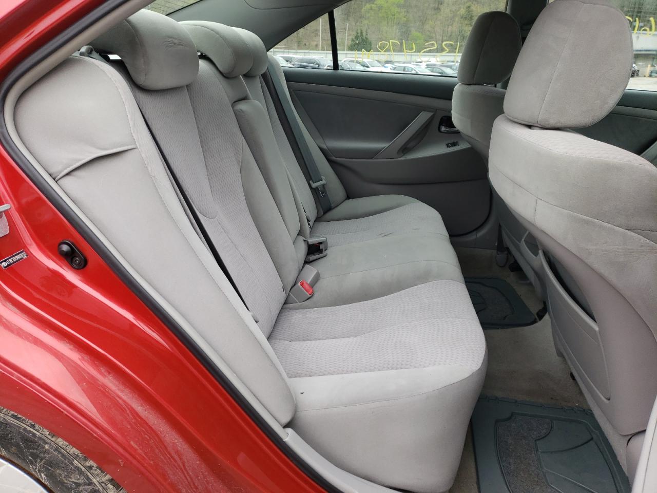 Photo 6 from auction – 2010 TOYOTA CAMRY BASE with VIN 4T1BF3EK9AU028193