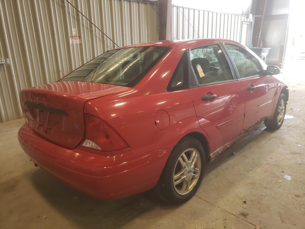 Photo 4 from auction – 2000 FORD FOCUS SE with VIN 1FAFP3434YW110169