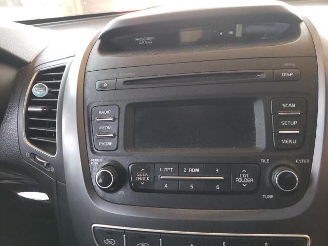 Photo 9 from auction – 2015 KIA SORENTO LX with VIN 5XYKT4A77FG577923