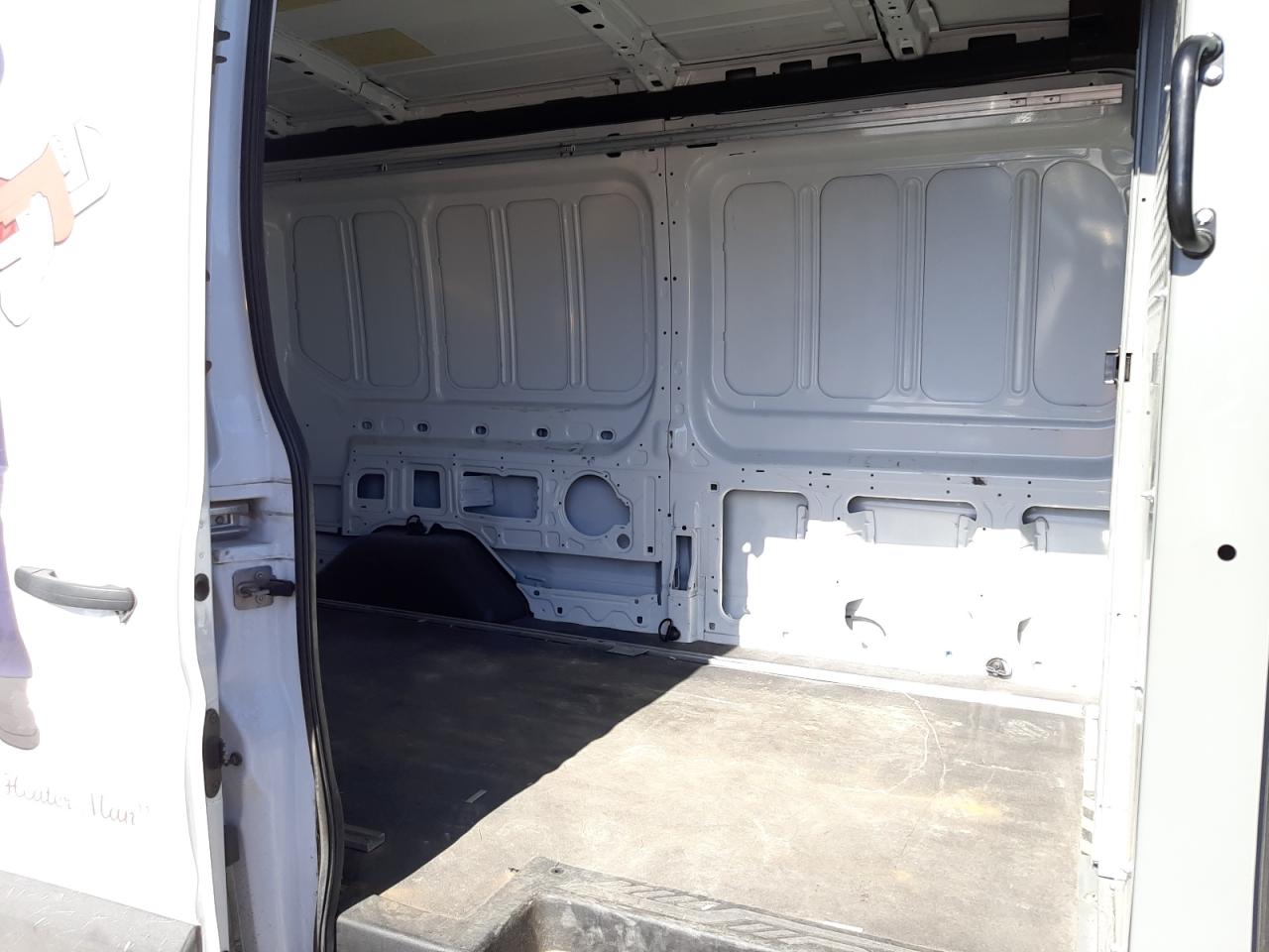 Photo 6 from auction – 2019 FORD TRANSIT T- with VIN 1FTYR2CM5KKA52914