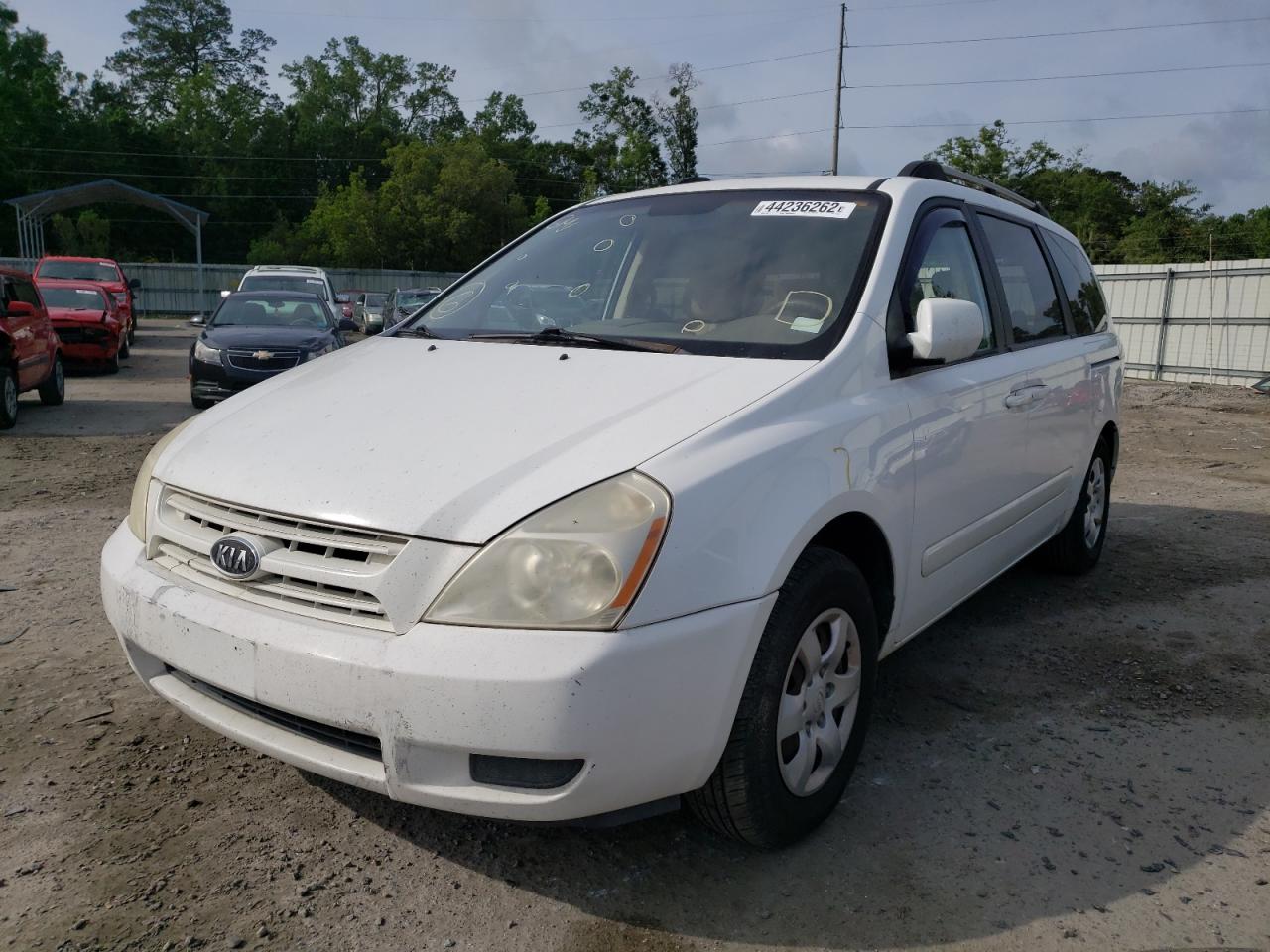 Photo 2 from auction – 2008 KIA SEDONA EX with VIN KNDMB233486217492