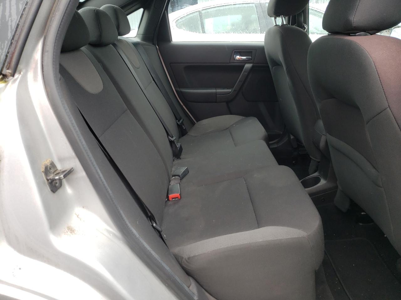Photo 6 from auction – 2009 FORD FOCUS with VIN 1FAHP36N79W249513