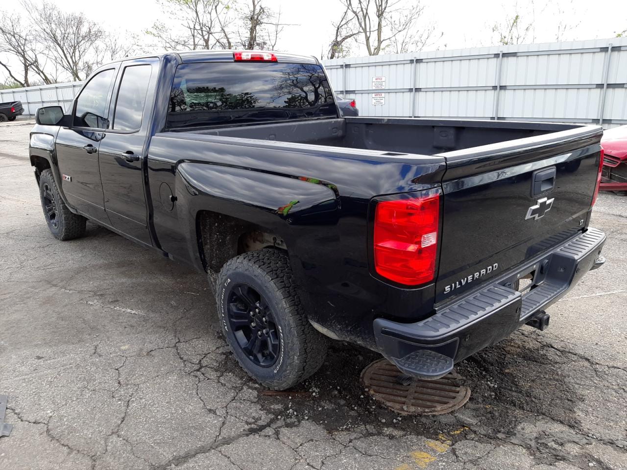Photo 3 from auction – 2016 CHEVROLET SILVERADO with VIN 1GCVKREC8GZ422305