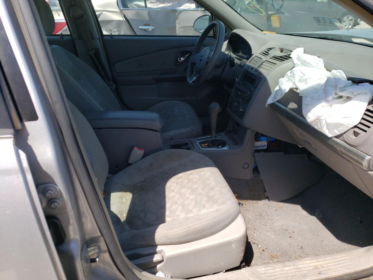 Photo 5 from auction – 2005 CHEVROLET MALIBU LS with VIN 1G1ZT54875F302152
