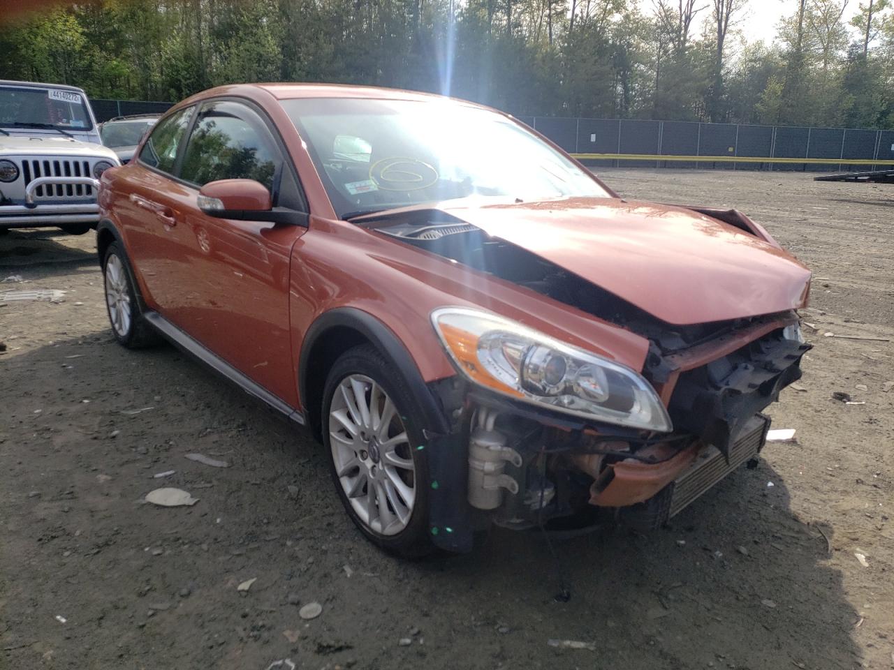VOLVO C30 T5 2011 with VIN YV1672MK4B2245558 - Photo from auction