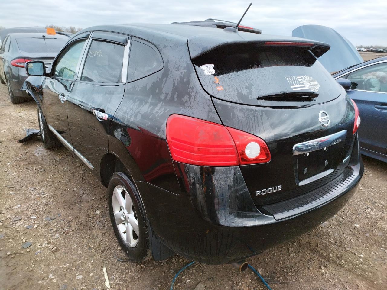Photo 3 from auction – 2013 NISSAN ROGUE S with VIN JN8AS5MT7DW019149