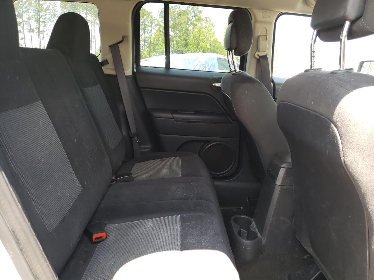 Photo 6 from auction – 2016 JEEP PATRIOT SP with VIN 1C4NJPBA0GD670247