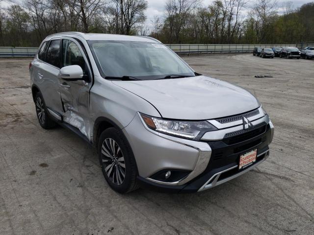 MITSUBISHI OUTLANDER 2019 with VIN JA4AZ3A35KZ046341 - Photo from auction