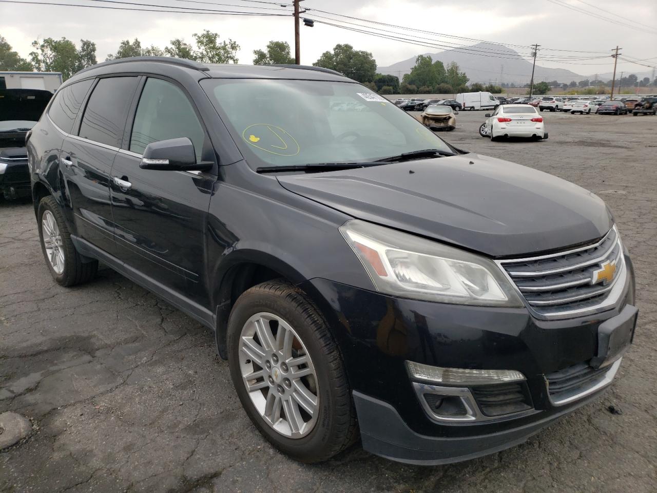 Photo 1 from auction – 2014 CHEVROLET TRAVERSE L with VIN 1GNKRGKDXEJ367729