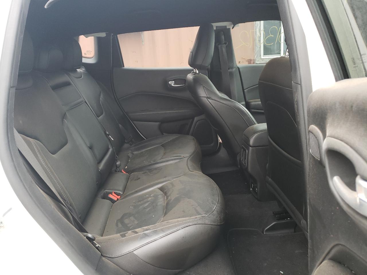 Photo 6 from auction – 2020 JEEP COMPASS LI with VIN 3C4NJCCB8LT144534