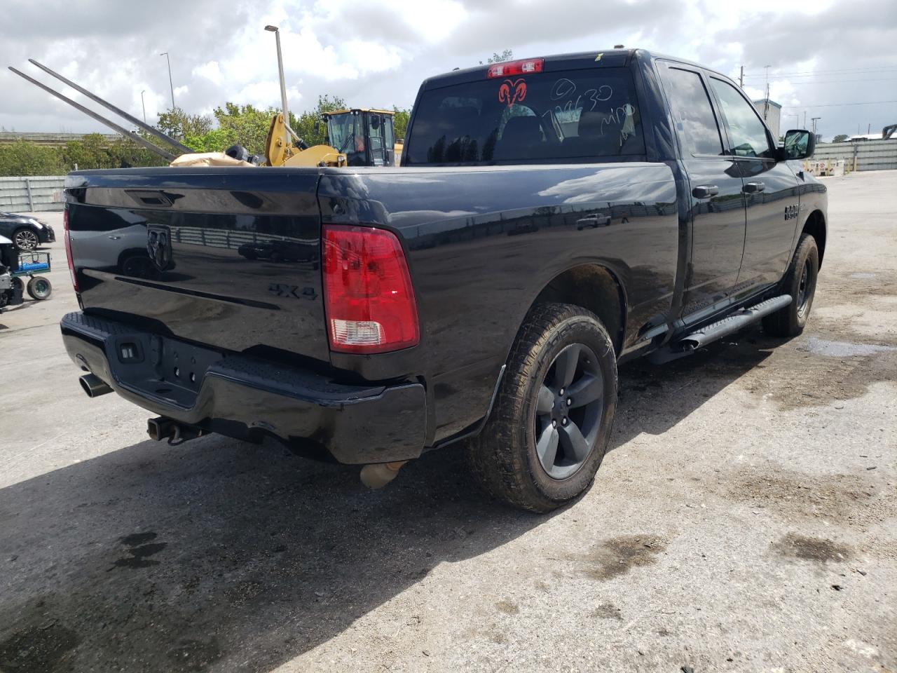 Photo 4 from auction – 2017 RAM 1500 ST with VIN 1C6RR7FT7HS729630