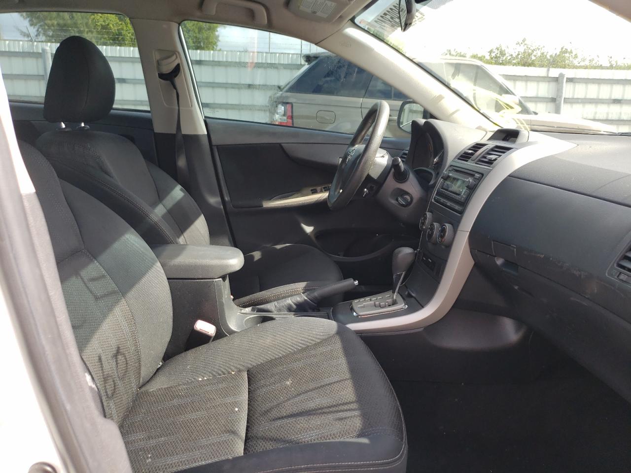 Photo 5 from auction – 2012 TOYOTA COROLLA BA with VIN 5YFBU4EE2CP015621