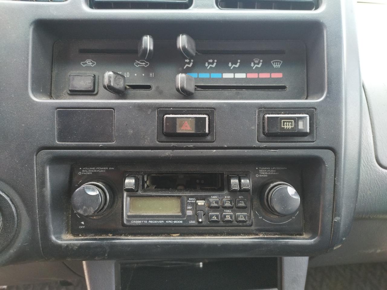 Photo 9 from auction – 1997 TOYOTA RAV4 with VIN JT3GP10V1V7015685