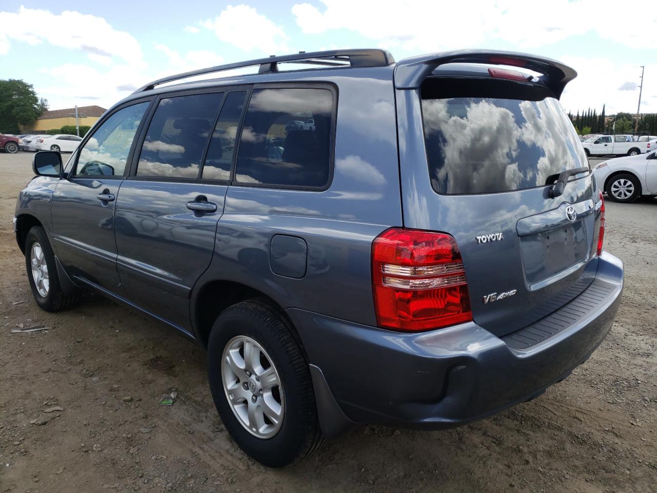 Photo 3 from auction – 2003 TOYOTA HIGHLANDER with VIN JTEHF21A730144522
