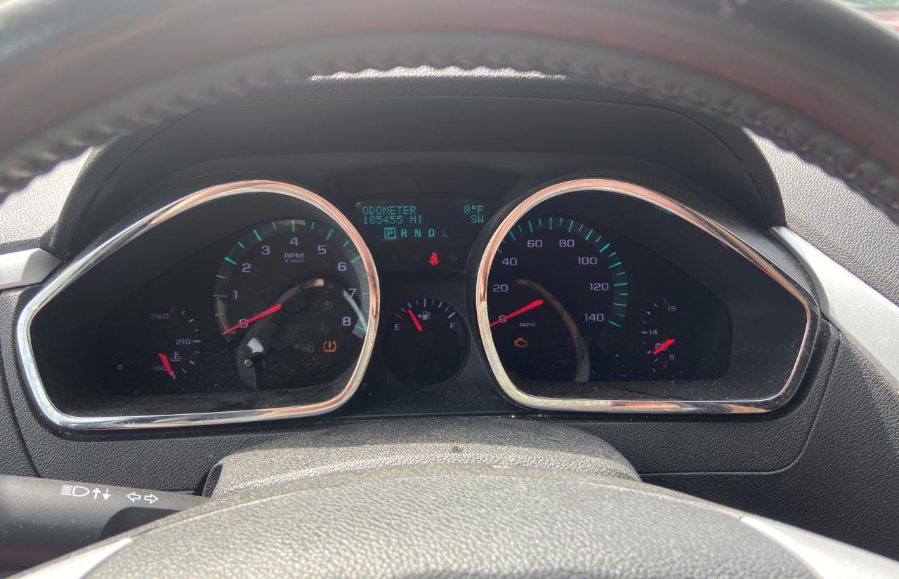 Photo 8 from auction – 2010 CHEVROLET TRAVERSE L with VIN 1GNLVFED3AJ222726
