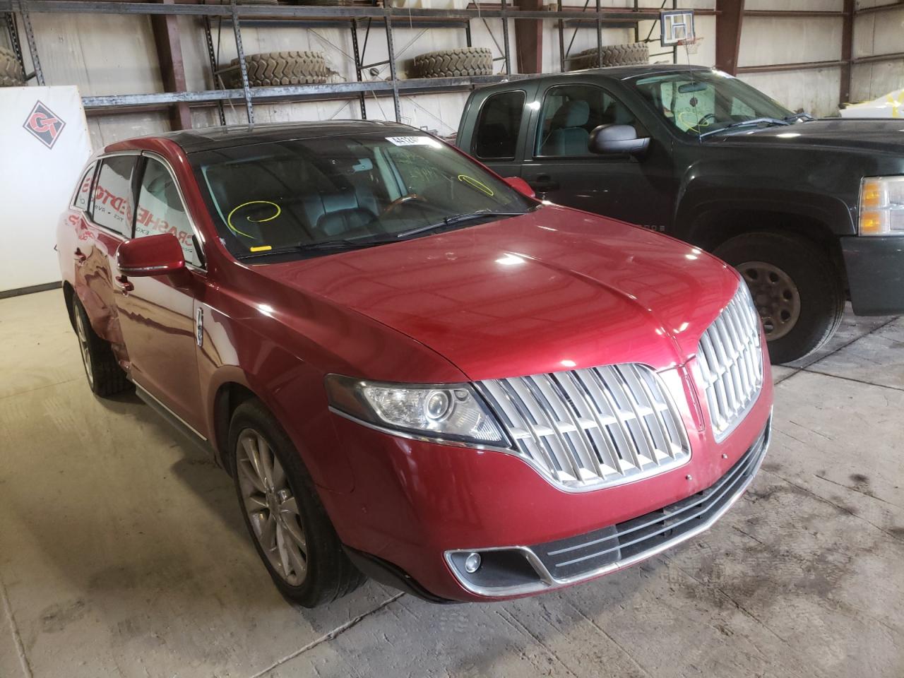 LINCOLN MKT 2010 with VIN 2LMHJ5AT8ABJ12566 - Photo from auction