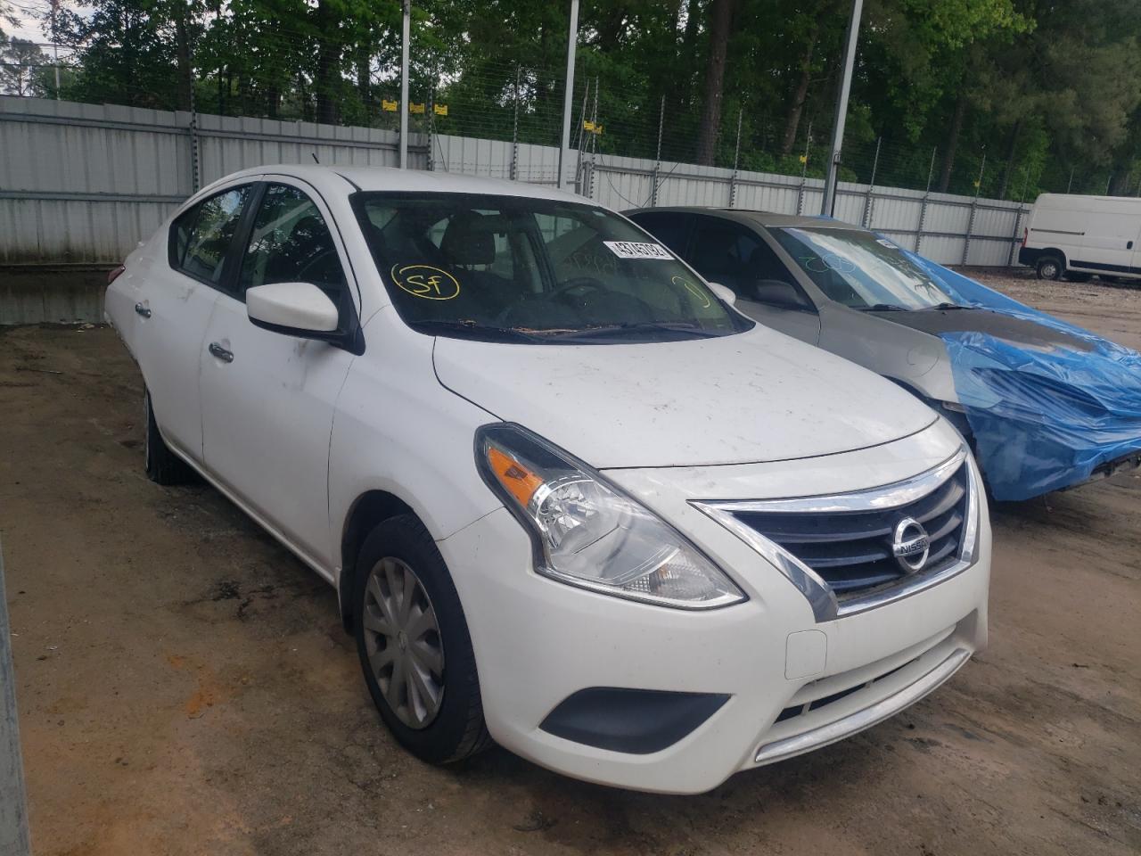 NISSAN VERSA S 2016 with VIN 3N1CN7APXGL839561 - Photo from auction