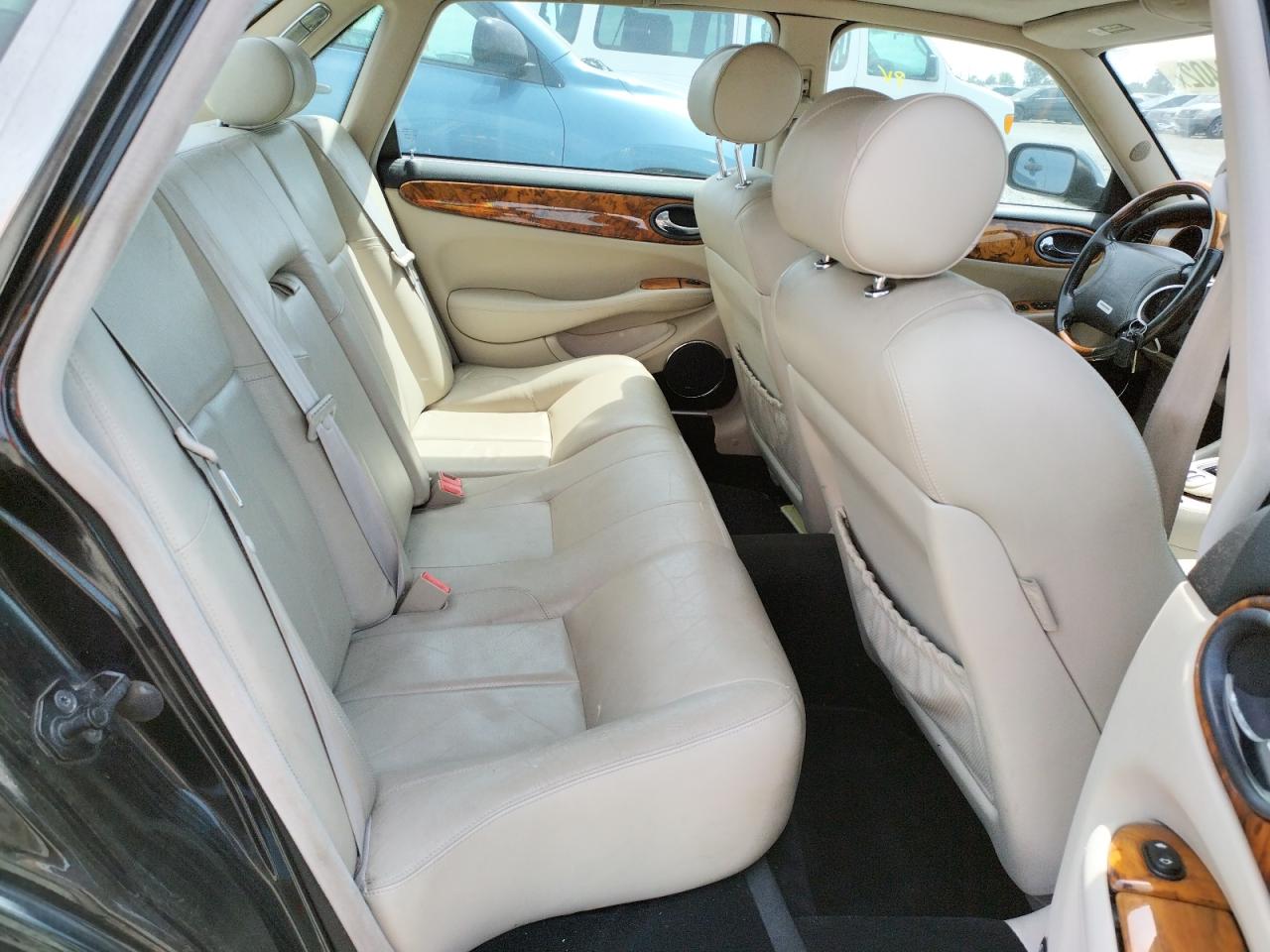 Photo 6 from auction – 2000 JAGUAR XJR with VIN SAJDA15B4YMF07443