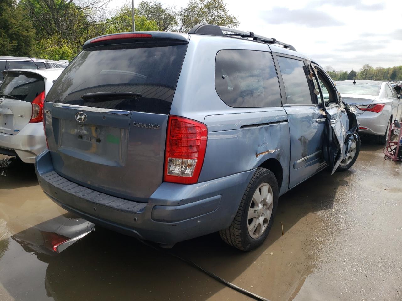 Photo 4 from auction – 2007 HYUNDAI ENTOURAGE with VIN KNDMC233876013869