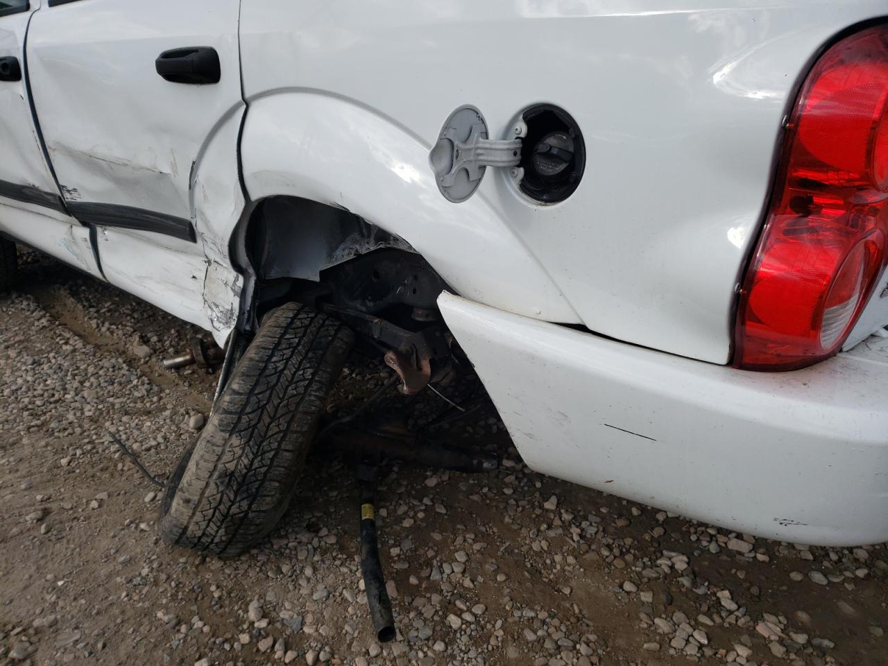 Photo 9 from auction – 2006 DODGE DURANGO SL with VIN 1D8HB48226F143081