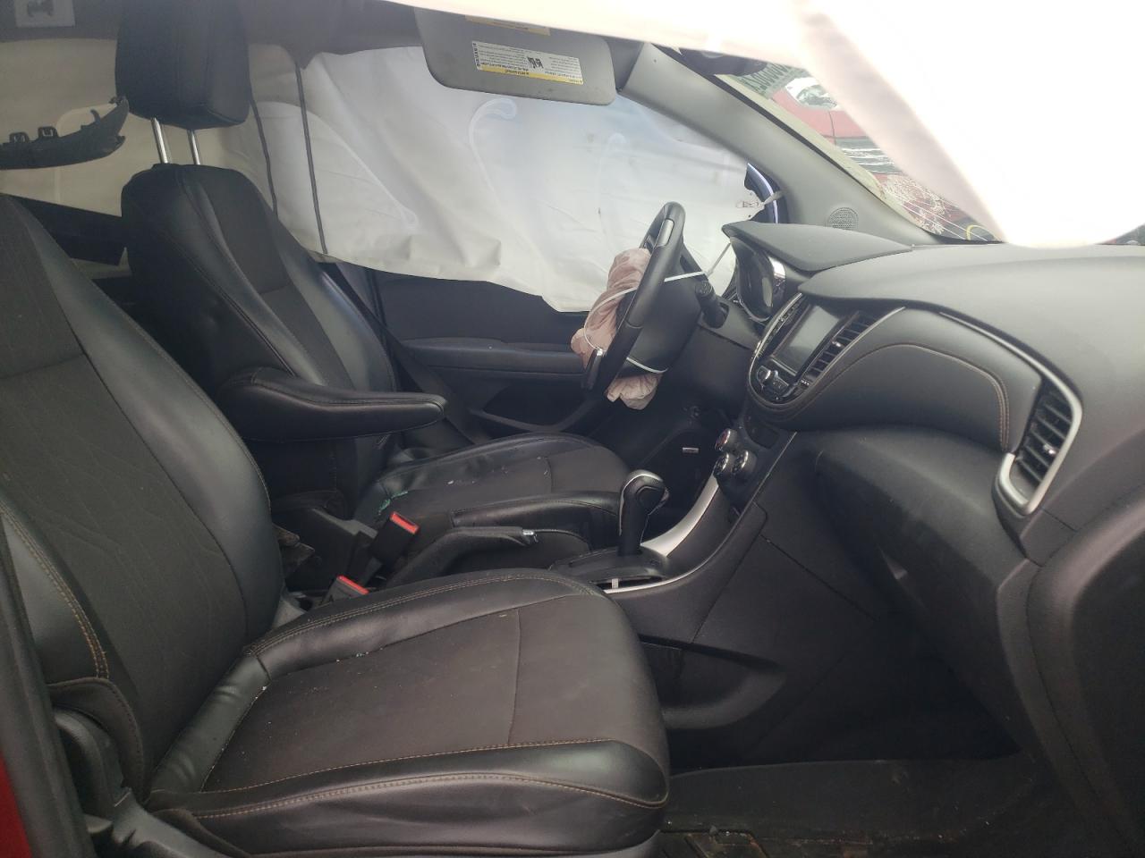Photo 19 from auction – 2017 CHEVROLET TRAX 1LT with VIN 3GNCJLSB2HL271156
