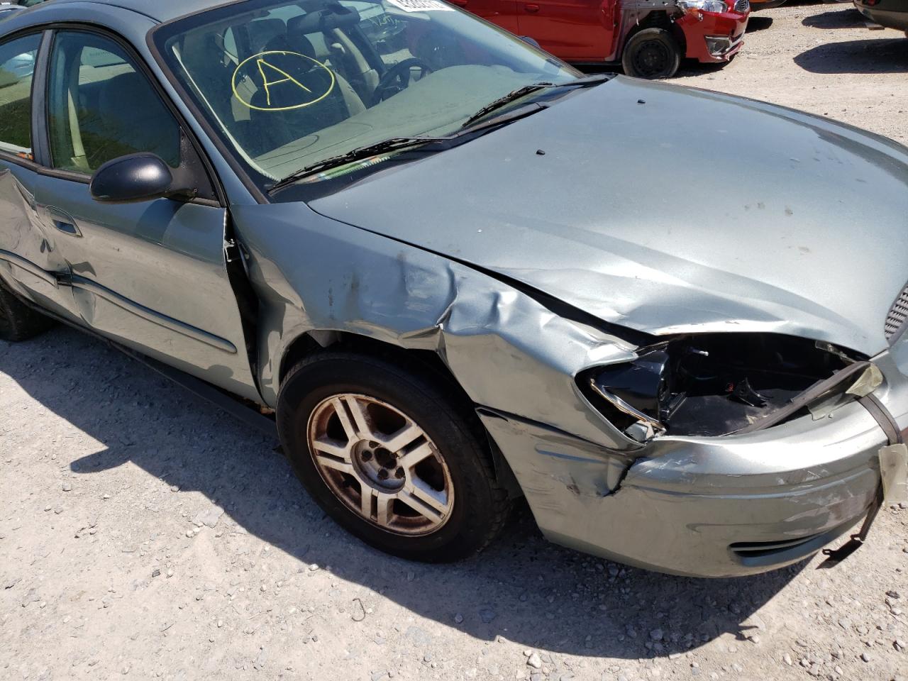 Photo 9 from auction – 2005 FORD TAURUS SE with VIN 1FAFP53U15A103159