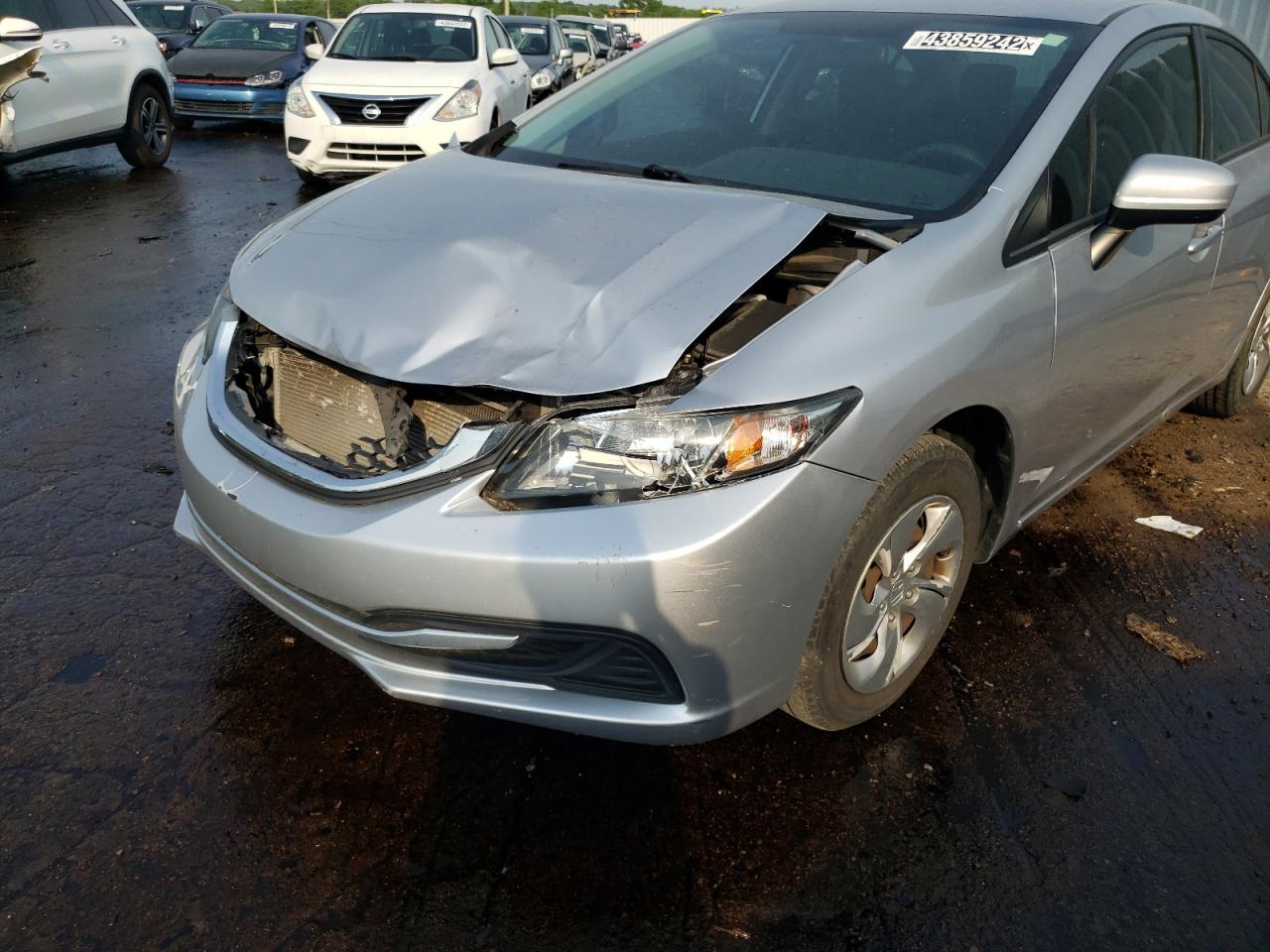 Photo 9 from auction – 2014 HONDA CIVIC LX with VIN 19XFB2F5XEE044427