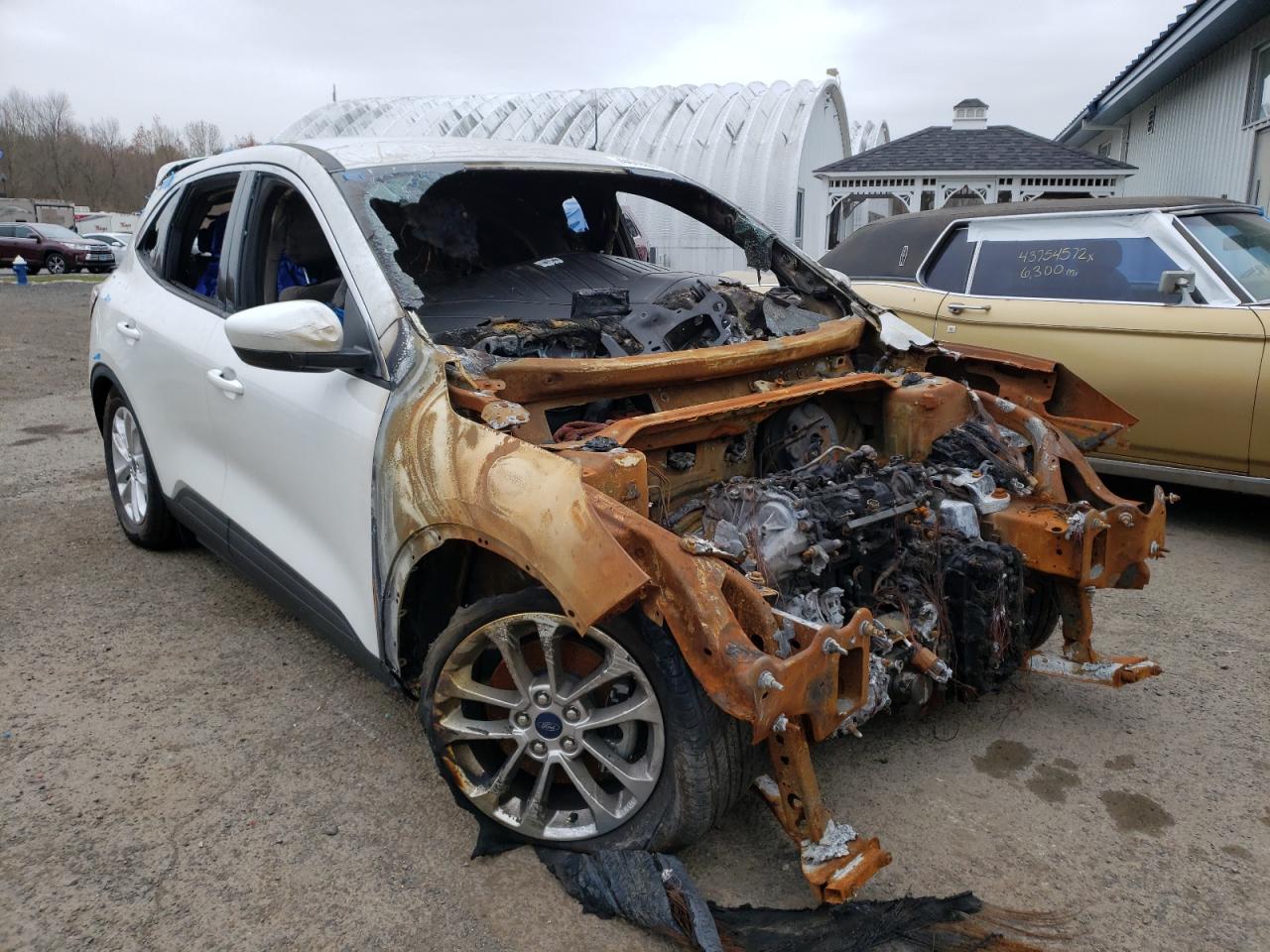 FORD ESCAPE SE 2021 with VIN 1FMCU9G63MUA14422 - Photo from auction